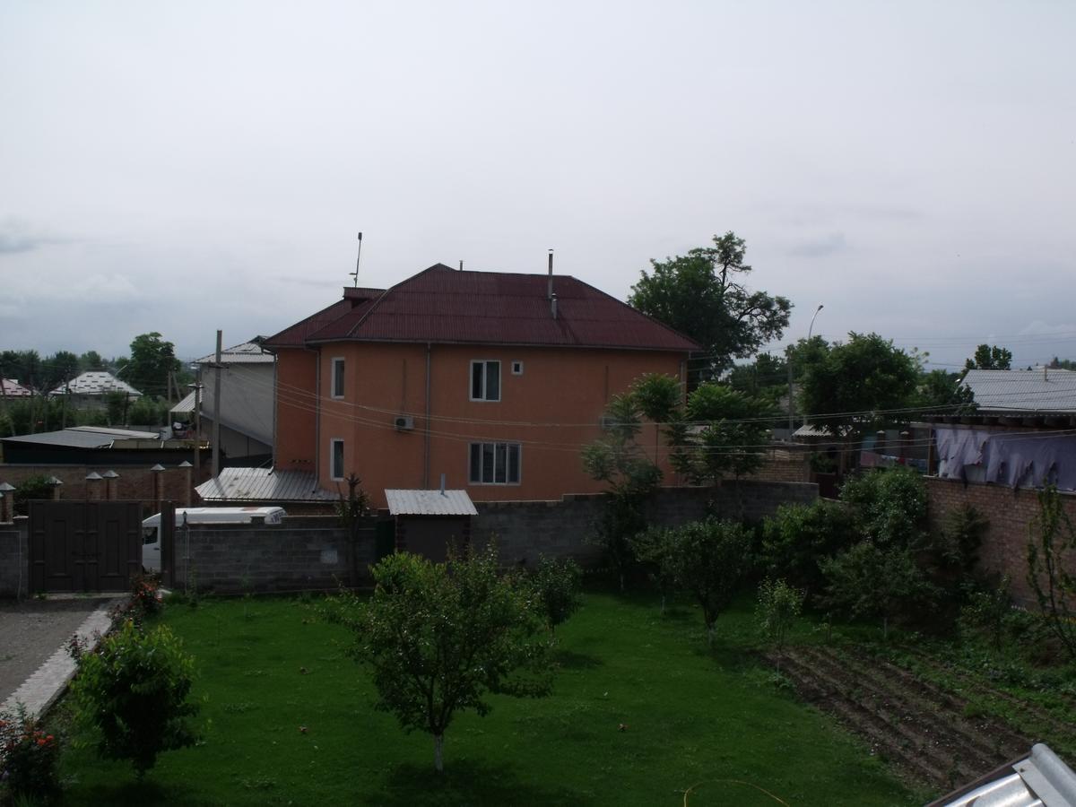 Hostel Visit Osh Εξωτερικό φωτογραφία